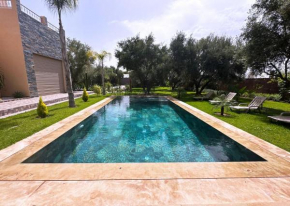 villa kamélia & piscine & hammam